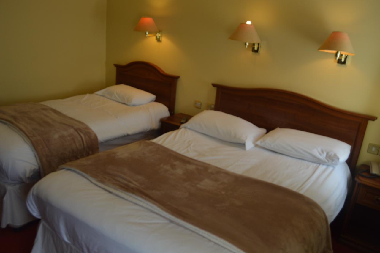 The Anglers Rest Hotel Headford Buitenkant foto